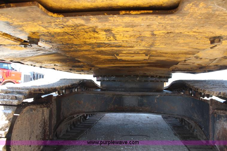 image for item K7150 2004 Komatsu PC300LC excavator