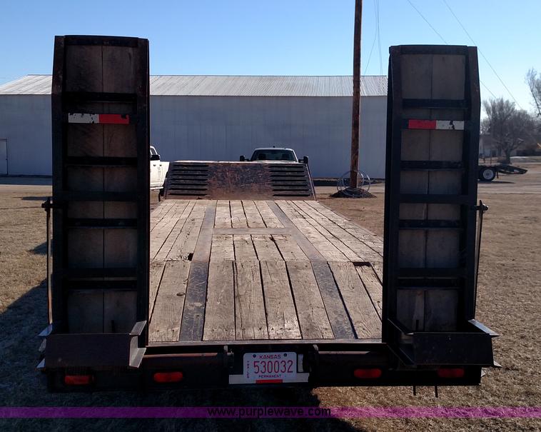 image for item L6646 2008 Kaufman equipment trailer