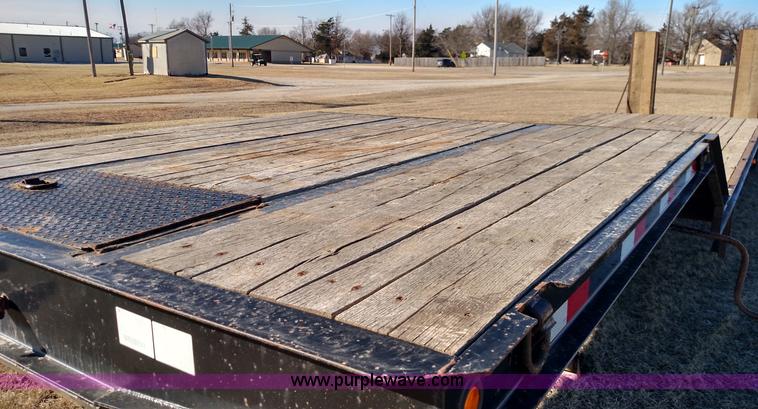 image for item L6646 2008 Kaufman equipment trailer