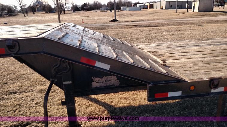 image for item L6646 2008 Kaufman equipment trailer