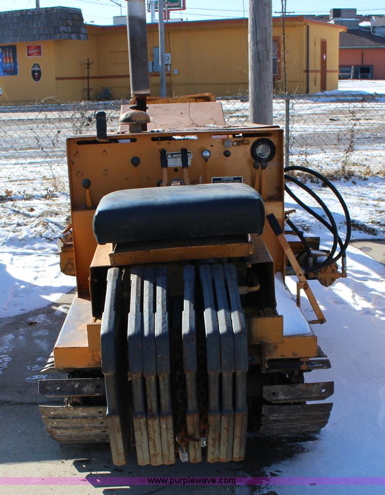 image for item L6661 Case Davis TF700 trencher