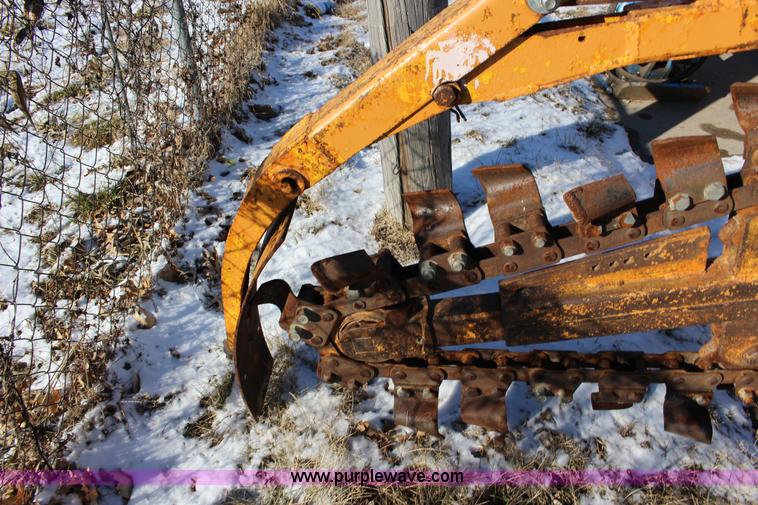 image for item L6661 Case Davis TF700 trencher