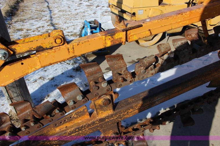 image for item L6661 Case Davis TF700 trencher