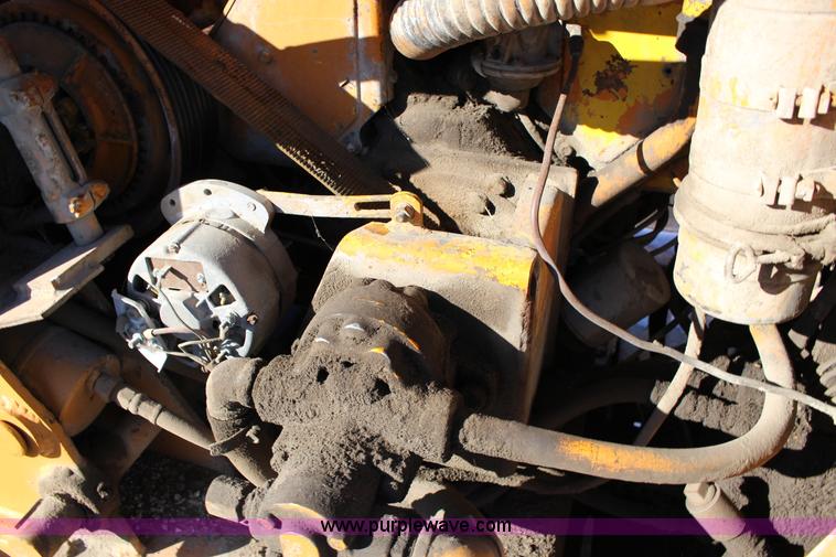 image for item L6661 Case Davis TF700 trencher