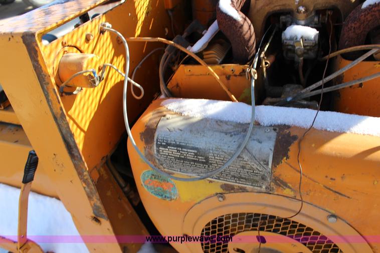 image for item L6661 Case Davis TF700 trencher