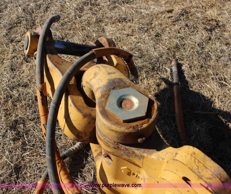 image for item L6673 John Deere 1510C scraper