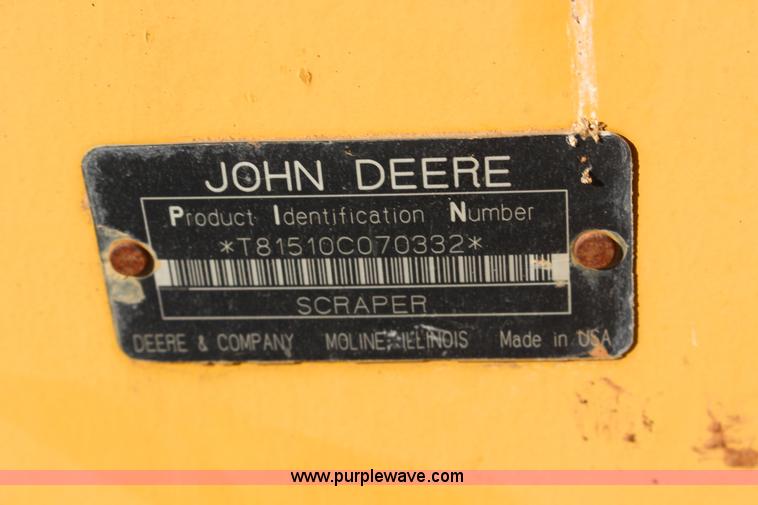 image for item L6673 John Deere 1510C scraper