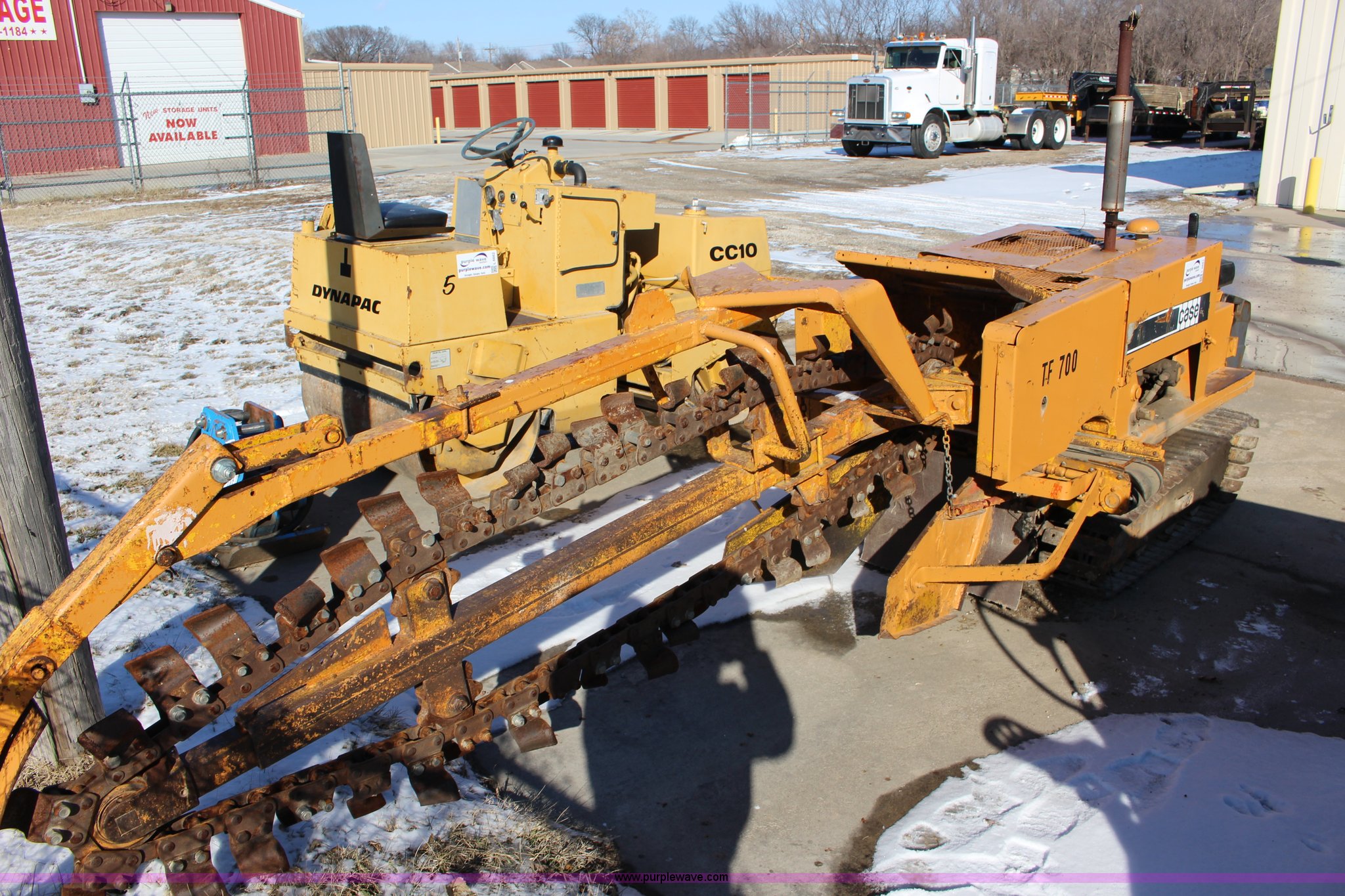 Case Davis TF700 trencher in Emporia, KS Item L6661 sold Purple Wave