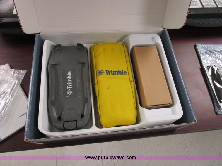 image for item BA9375 Trimble GPS