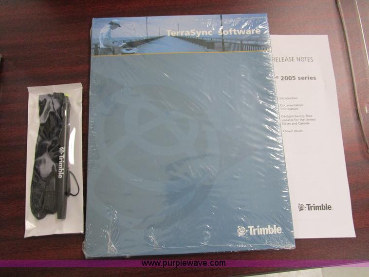 image for item BA9375 Trimble GPS