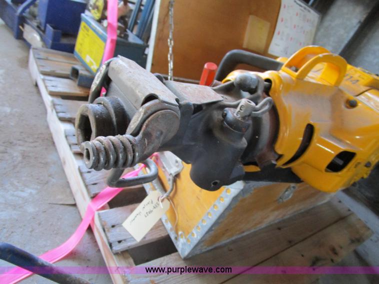 image for item BA9383 1997 Poinjar 120 drill