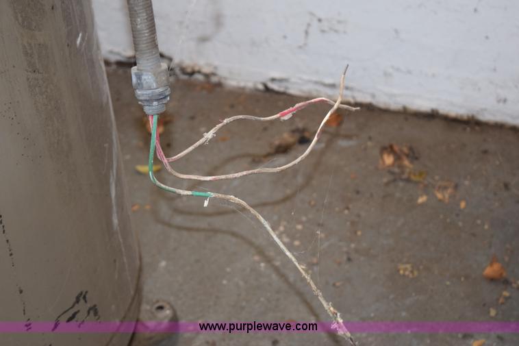 image for item BA9819 1994 Wayne TRU5N air compressor