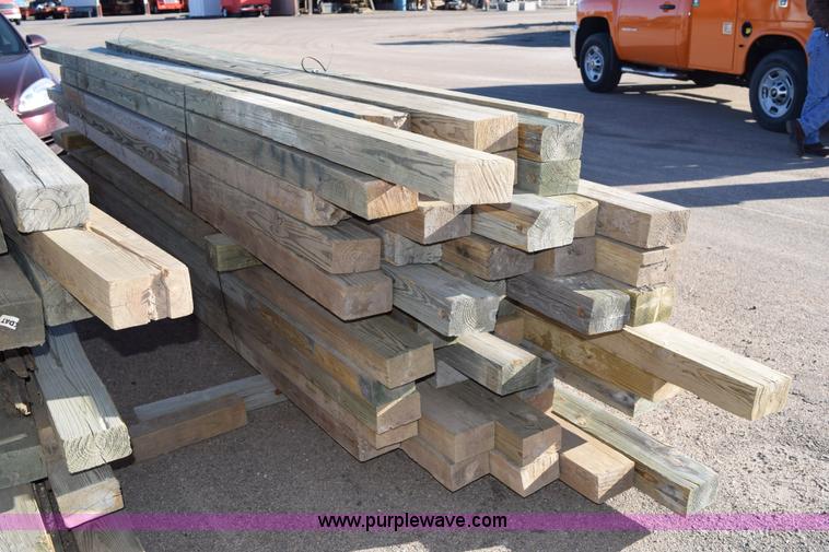 image for item BA9835 (146) wood posts