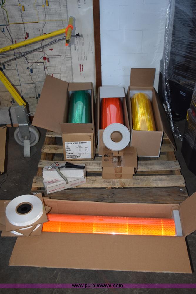 image for item BA9836 Reflective sheeting