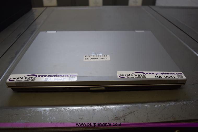 image for item BA9841 (4) HP 8730W laptop computers