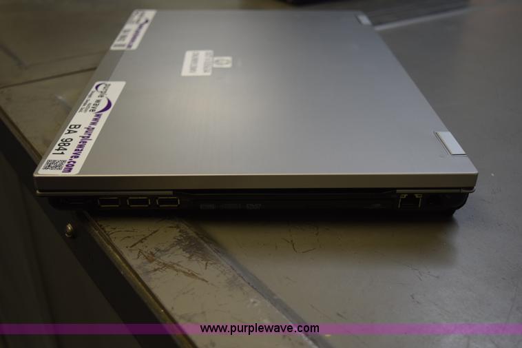 image for item BA9842 (3) HP 8730W laptop computers