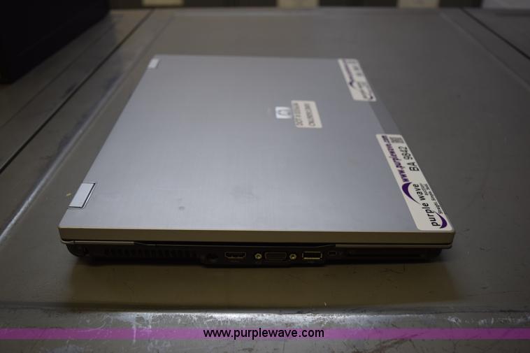 image for item BA9842 (3) HP 8730W laptop computers