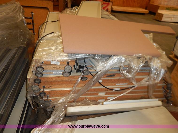 image for item BC9674 Assorted Herman Miller furniture