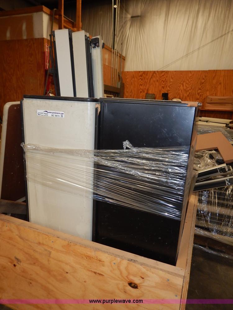 image for item BC9674 Assorted Herman Miller furniture