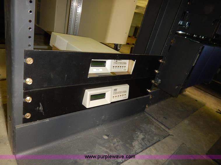 image for item BC9680 Assorted radio equipment