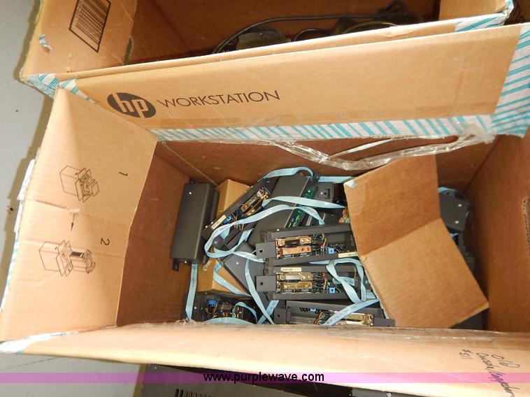 image for item BC9680 Assorted radio equipment