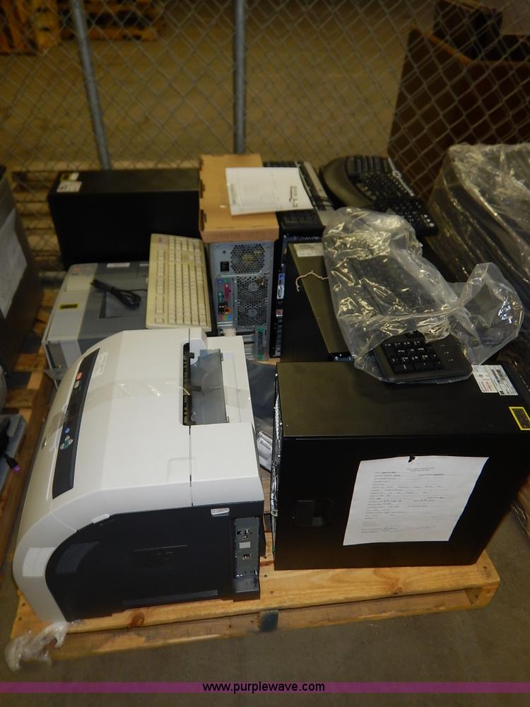 image for item BC9719 Assorted electronics