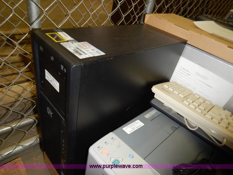 image for item BC9719 Assorted electronics