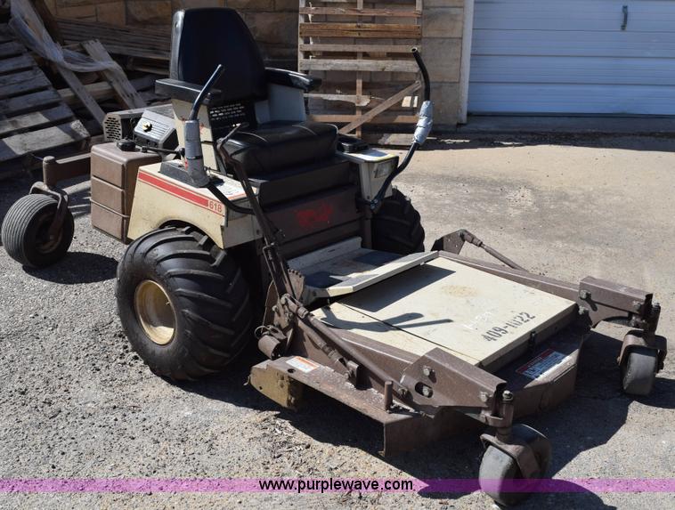 image for item BM9887 2001 Grasshopper 618 riding lawn mower
