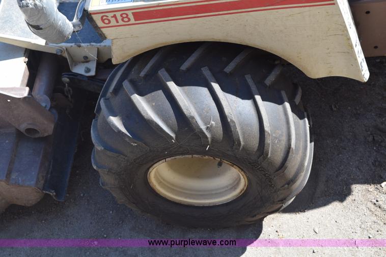 image for item BM9887 2001 Grasshopper 618 riding lawn mower