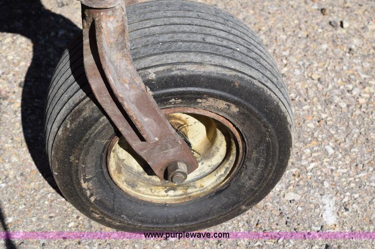 image for item BM9887 2001 Grasshopper 618 riding lawn mower