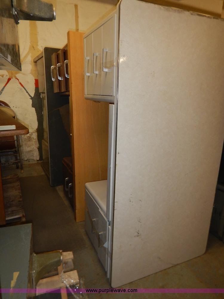 image for item BM9889 (14) assorted office desks