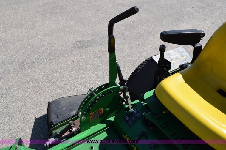 image for item BM9899 2003 John Deere 717 riding lawn mower