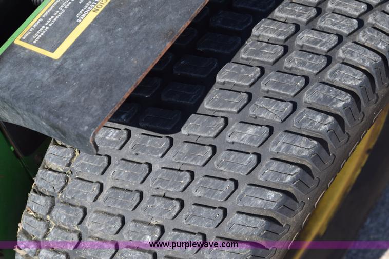 image for item BM9899 2003 John Deere 717 riding lawn mower