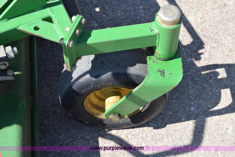 image for item BM9899 2003 John Deere 717 riding lawn mower