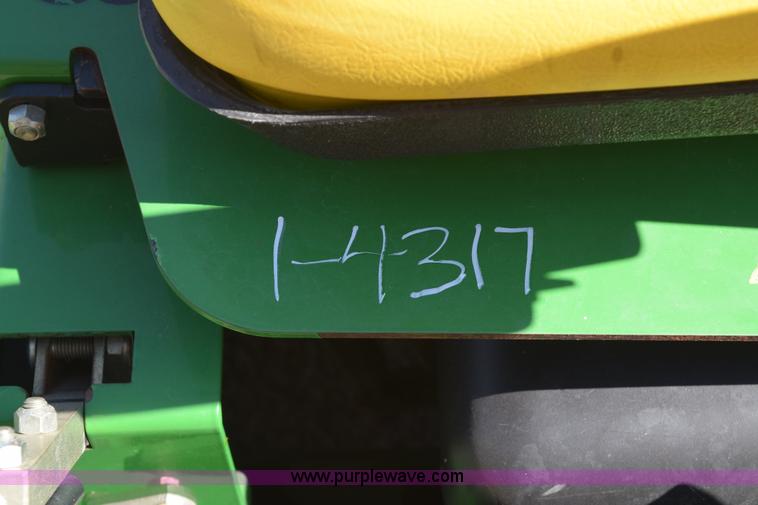 image for item BM9899 2003 John Deere 717 riding lawn mower