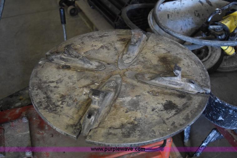 image for item BM9902 1999 Corghi A9820 tire machine