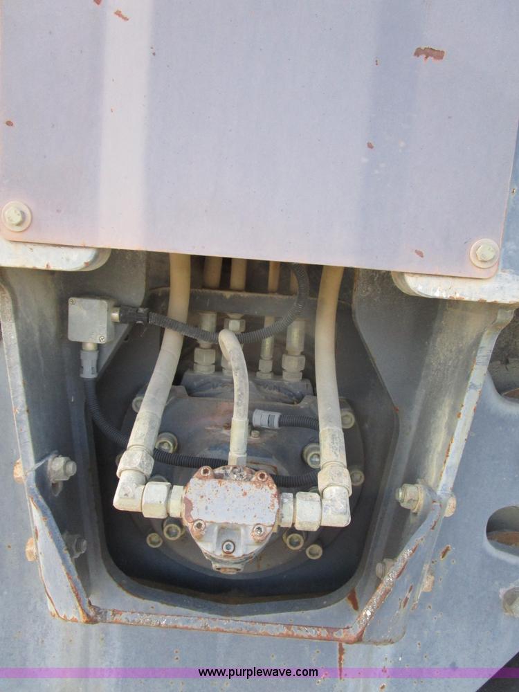 image for item D2341 2001 Hamm DV6K pneumatic roller