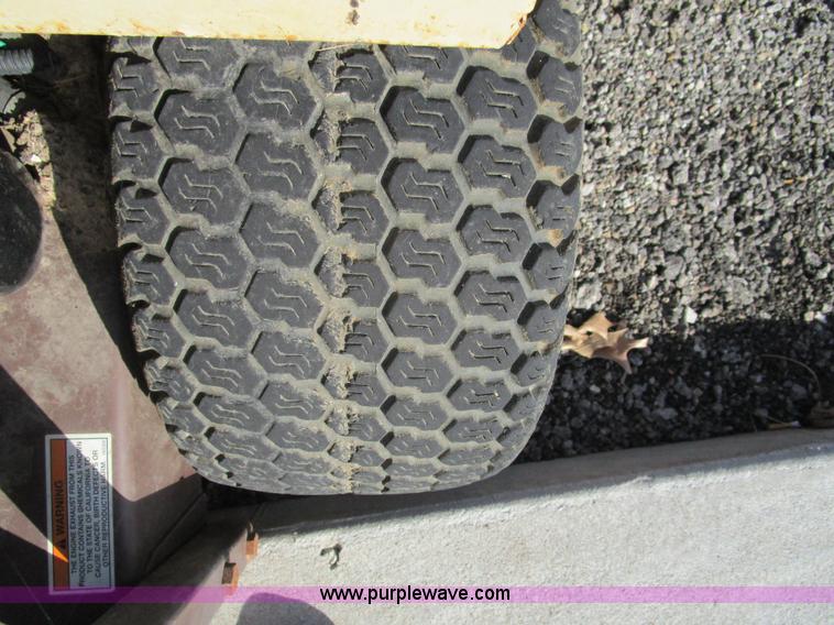 image for item D2342 2007 Grasshopper 120K/534073 lawn mower