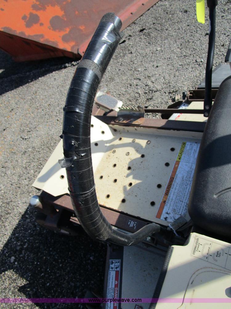 image for item D2342 2007 Grasshopper 120K/534073 lawn mower