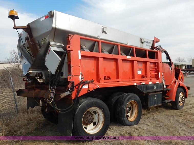 image for item I5001 2001 Sterling LT7500 dump truck