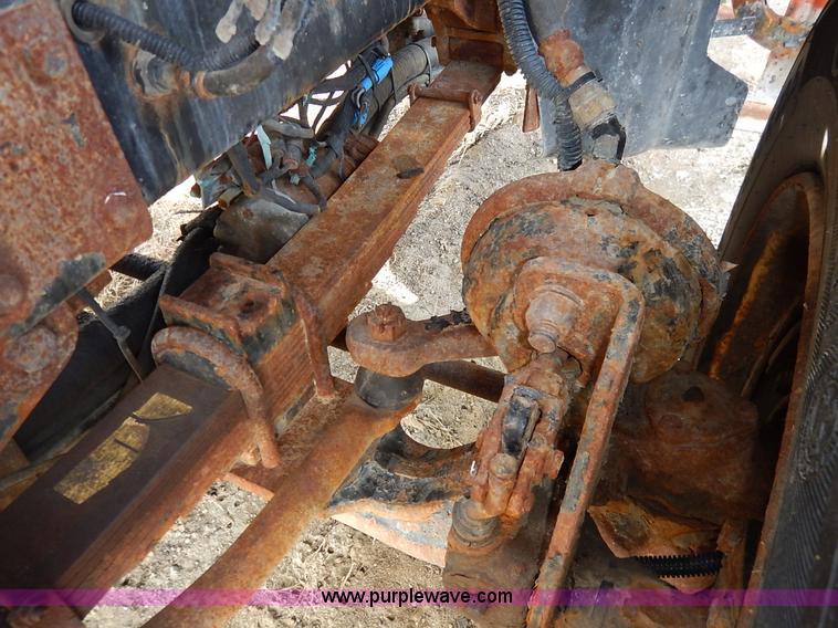 image for item I5001 2001 Sterling LT7500 dump truck