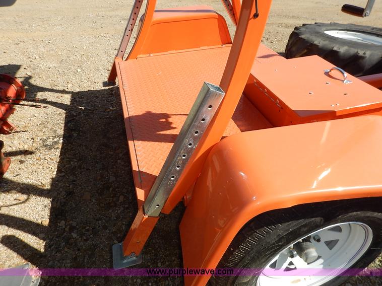 image for item I5002 2013 National arrow board trailer