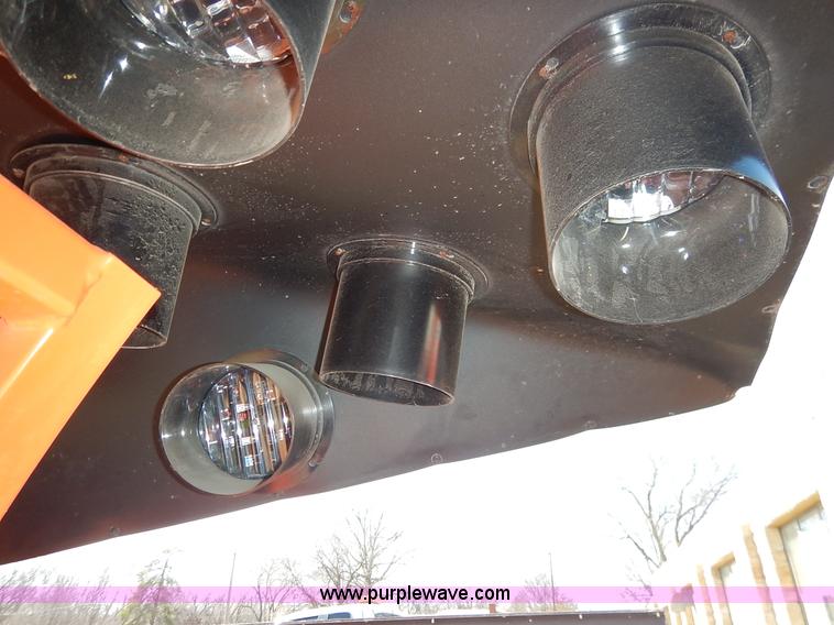 image for item I5002 2013 National arrow board trailer