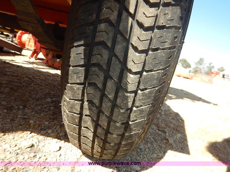 image for item I5002 2013 National arrow board trailer