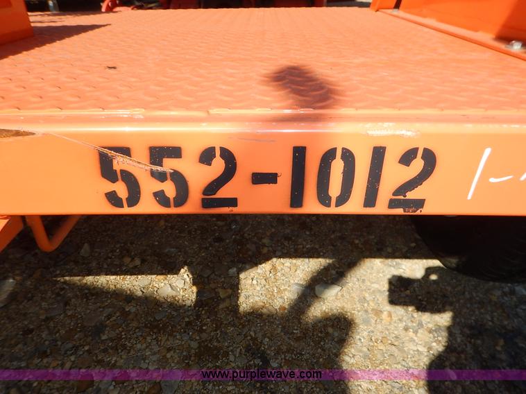 image for item I5002 2013 National arrow board trailer