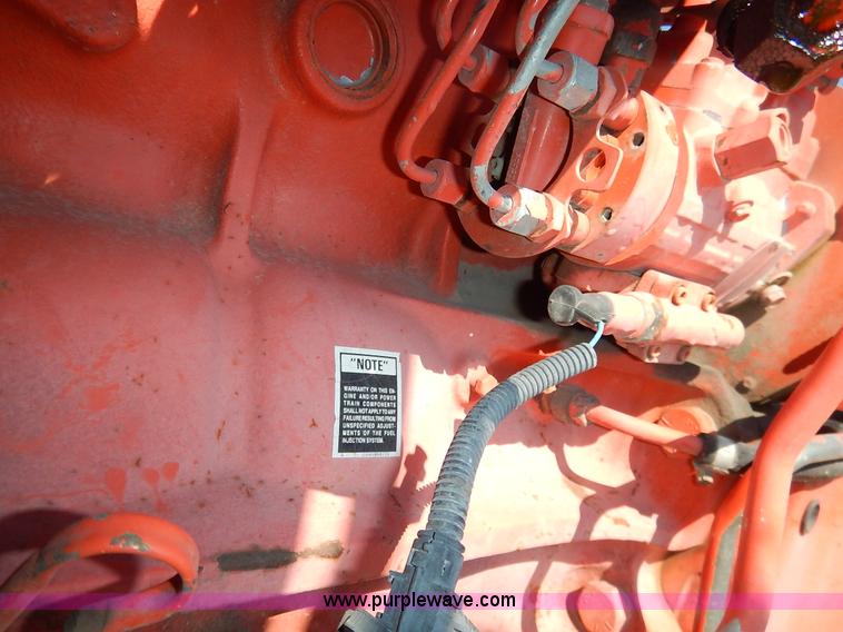 image for item I5003 1999 Ford TS100 tractor