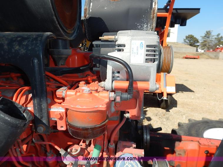 image for item I5003 1999 Ford TS100 tractor