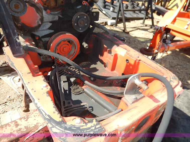 image for item I5003 1999 Ford TS100 tractor