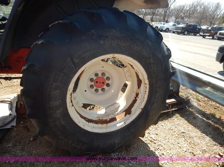 image for item I5003 1999 Ford TS100 tractor