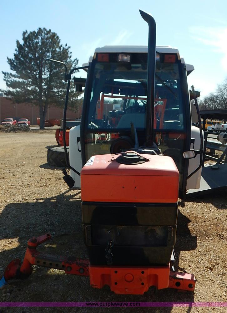 image for item I5004 1997 Ford 6640 tractor